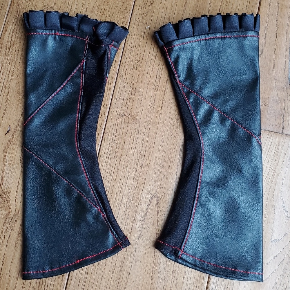 Black Fingerless Gloves/ Arm Warmers